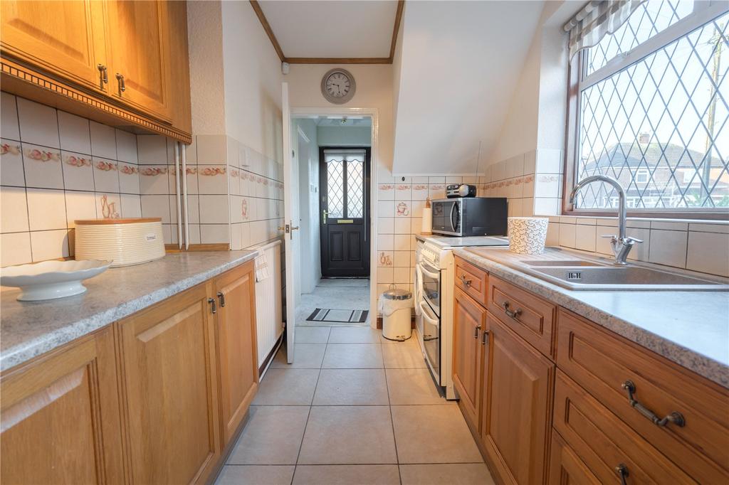 Kitchen (2)