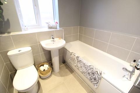 32 Memorial Drive, Birkenhead, CH42 6AA