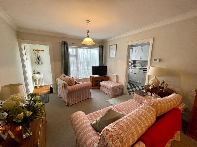 Lowther Road, Dunstable 2 bed £165,000