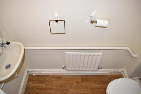 16 Hidcote Close, Northampton, NN4 0XQ