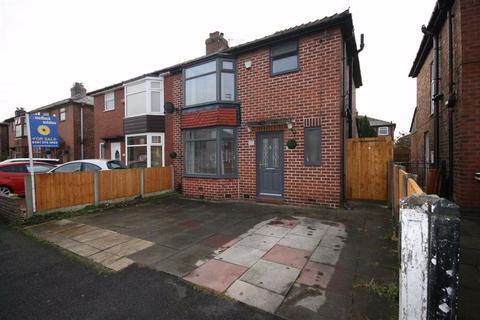 17 Thackeray Grove, Droylsden, Manchester, M43 7NB