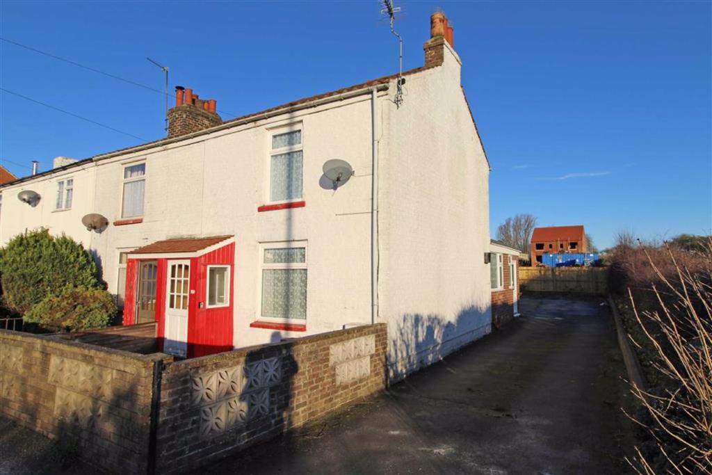 Easton Road, Bridlington, East Yorkshire 2 bed end of terrace house £