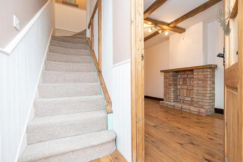 52 Garnon Mead, Coopersale, Epping, CM16 7RW