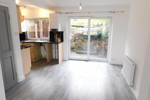 6 Broadwaters Drive, Kidderminster, DY10 2RY