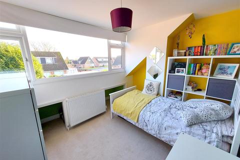 22 Burlish Close, Stourport-on-severn, DY13 8XN