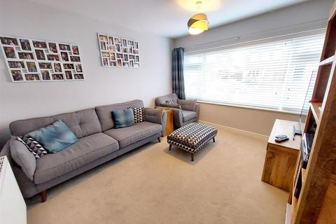 22 Burlish Close, Stourport-on-severn, DY13 8XN