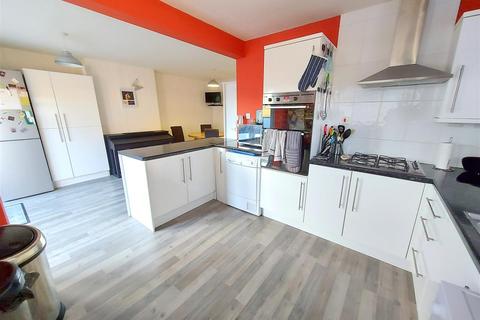 22 Burlish Close, Stourport-on-severn, DY13 8XN