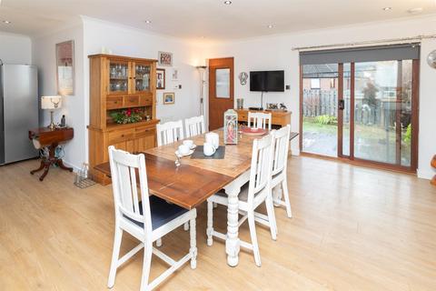 26 Hatton Road, Luncarty, Perth, PH1 3UZ