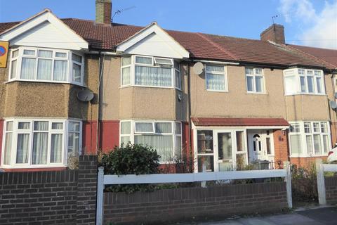 12 Granville Avenue, Hounslow, TW3 3TF