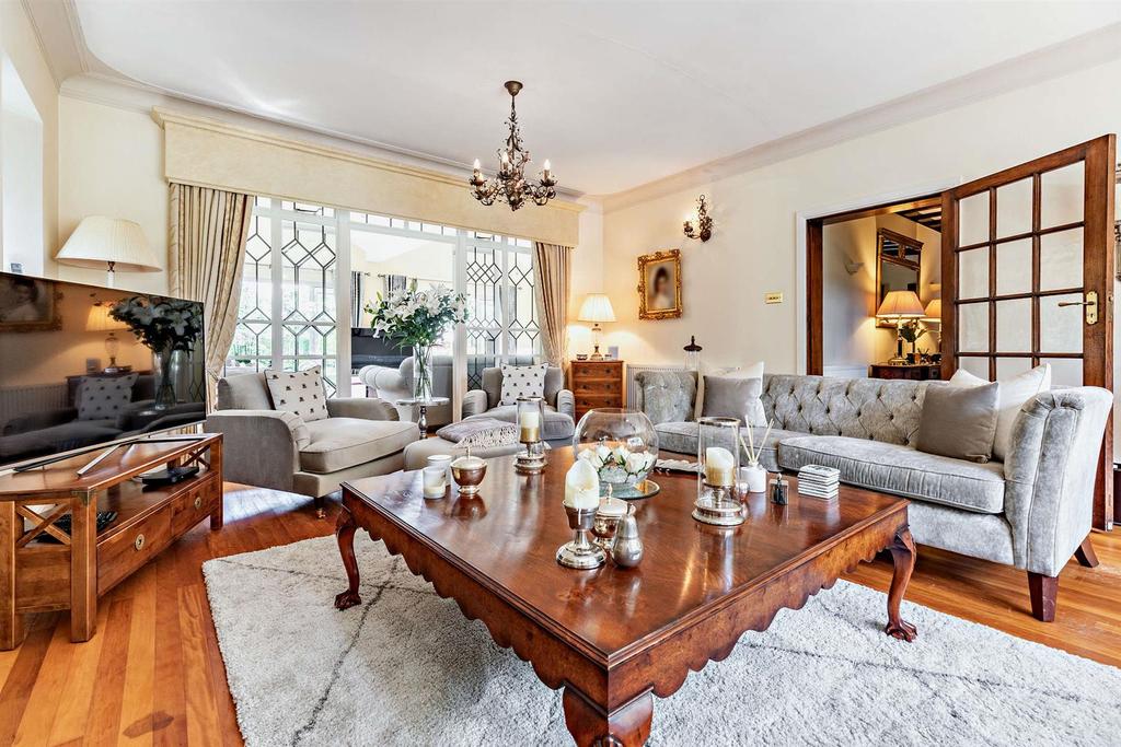 8471880-interior11-800.jpg