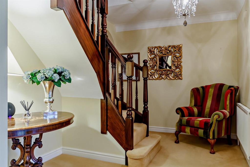 8448354-interior12-800.jpg