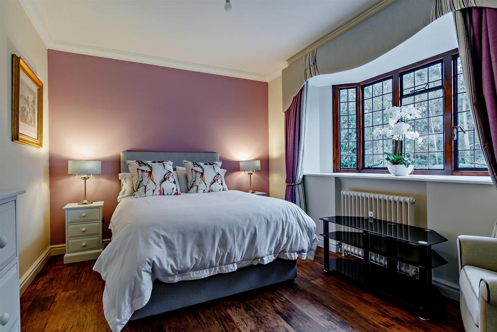 8448354-interior19-800.jpg