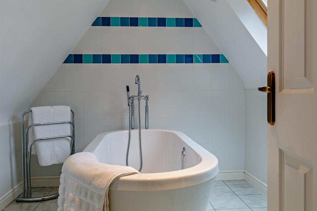 8448354-interior33-800.jpg
