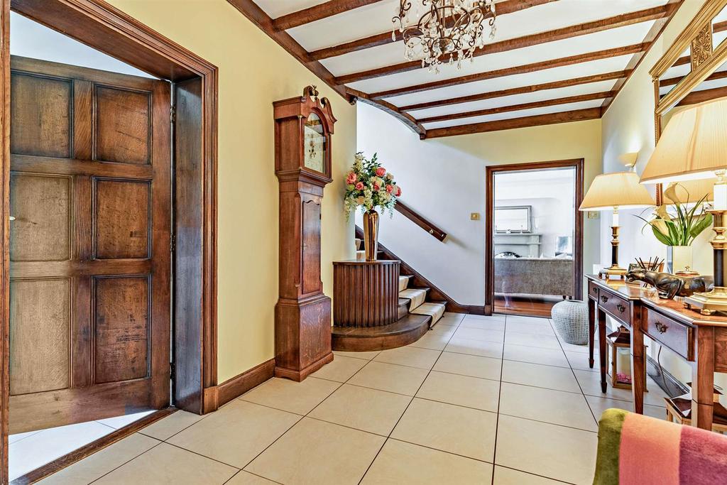 8471880-interior03-800.jpg