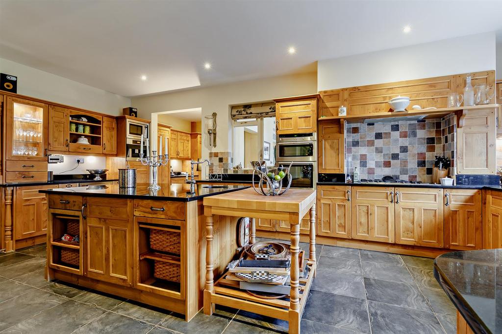8448354-interior03-800.jpg
