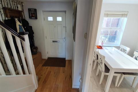 8 Lune Way, Bingham, Nottingham, NG13 8YX