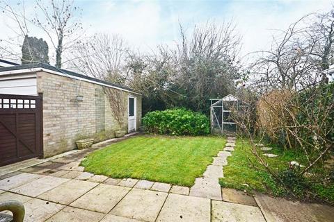 48 Oldbury Orchard, Churchdown, Gloucester, GL3 2PU
