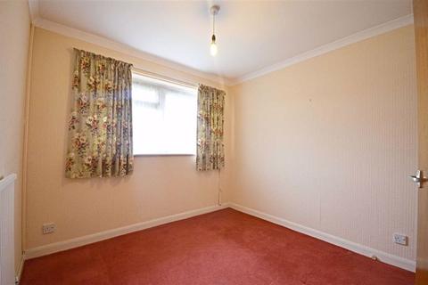 48 Oldbury Orchard, Churchdown, Gloucester, GL3 2PU