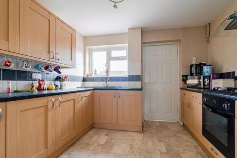 32 Alexandra Road, Evesham, WR11 2QQ