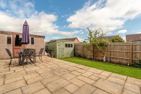 32 Alexandra Road, Evesham, WR11 2QQ