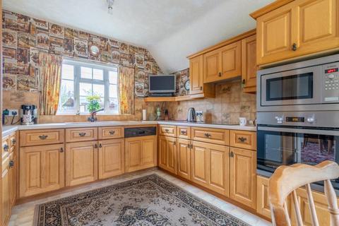 The Lodge Abbotswood, Evesham, WR11 4NS