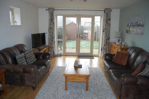 16 Brington Road, Long Buckby, Northampton, NN6 7RW