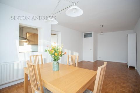 Flat 14, Hilton House Amherst Road, London, W13 8NF