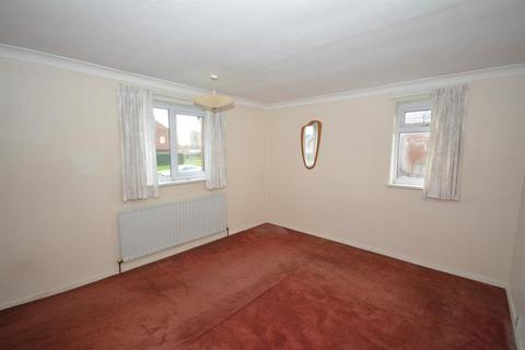4 Churchside, Calow, Chesterfield, S44 5BH