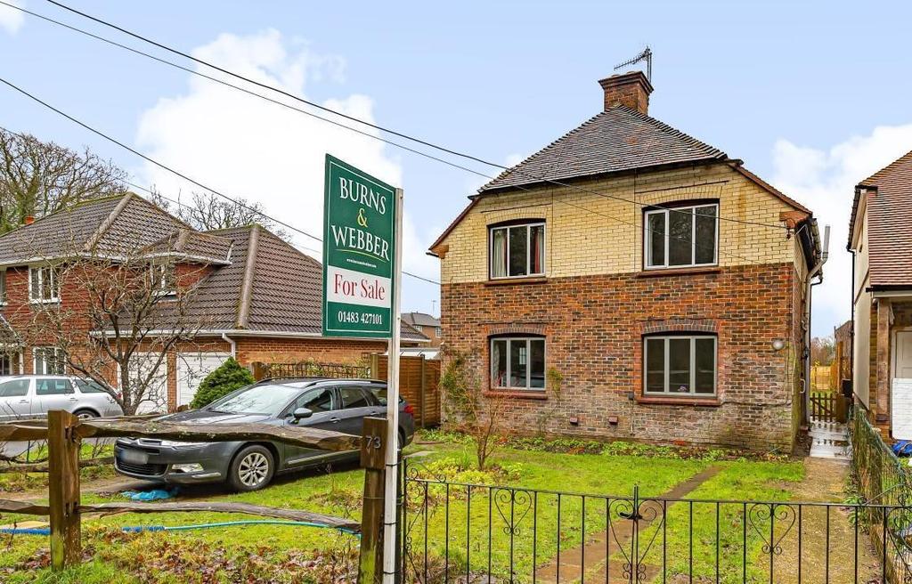 Oxted Green, Milford, Godalming, GU8 2 bed semidetached house £350,000
