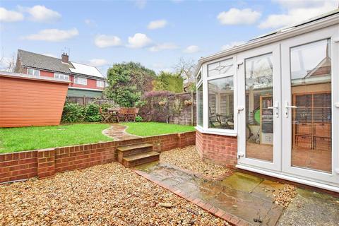 21 Ashcombe Road, Dorking, RH4 1NB