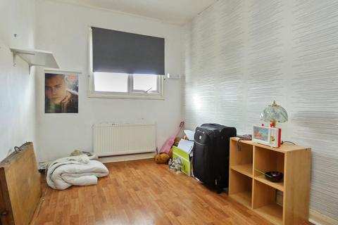 147 Easedale Gardens, Gateshead, NE9 6PZ