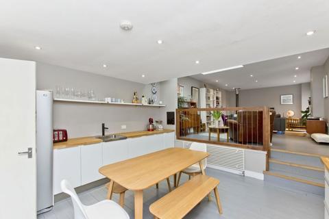 12a Park Road, Edinburgh, EH6 4LD