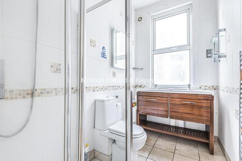 6 Arran Road, London, SE6 2NL