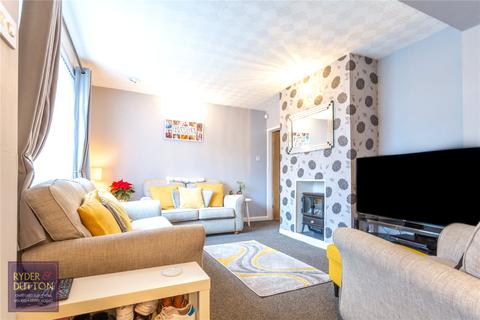 46 Hutton Avenue, Ashton-under-lyne, OL6 6QY