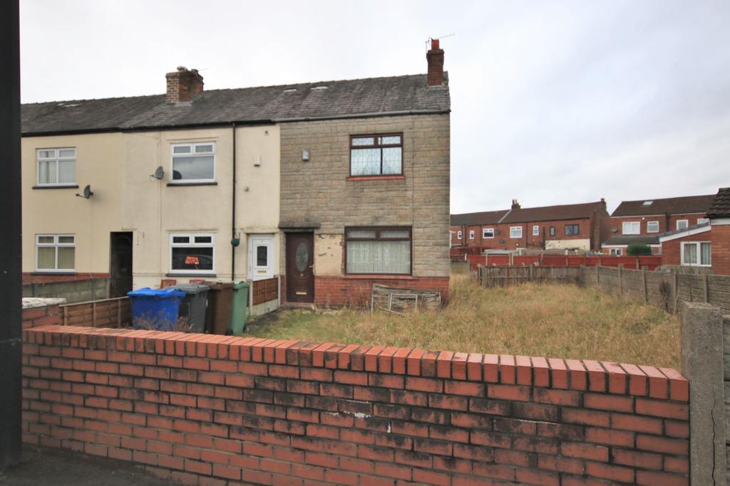 Poolstock Lane, Worsley Mesnes, Wigan, WN3 5DX 2 bed end of terrace
