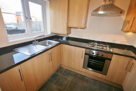 2 bedroom terraced house to rent, Fighting Cocks Place, Tadley, RG26