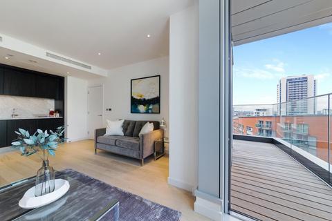 1 bedroom apartment to rent, Charrington Tower, New Providence Wharf, London, E14