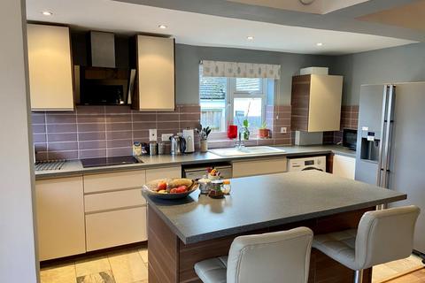 48 Booth Rise, Northampton, NN3 6HR