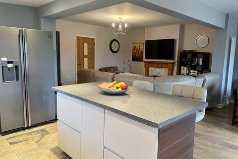 48 Booth Rise, Northampton, NN3 6HR