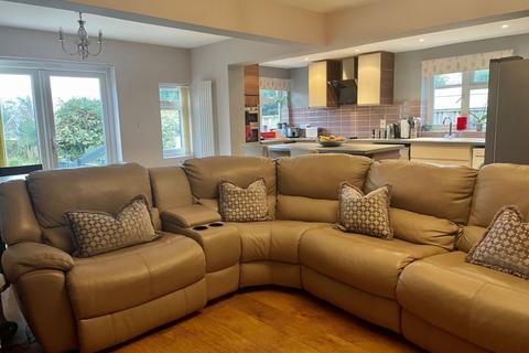 48 Booth Rise, Northampton, NN3 6HR