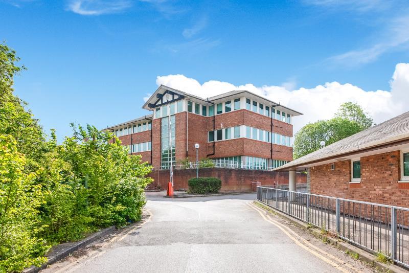 Castleview House, East Lane, Runcorn, WA7 2DP 1 bed apartment to rent