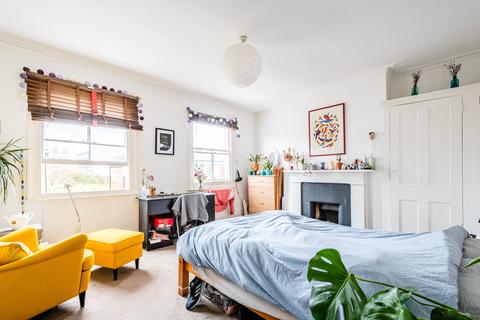 14 Horton Road, London, E8 1DP