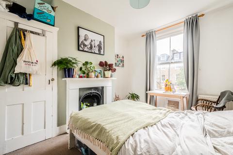 14 Horton Road, London, E8 1DP
