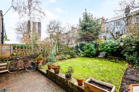 14 Horton Road, London, E8 1DP