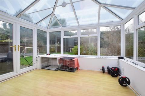 66 Riddlesdown Road, Purley, CR8 1DB