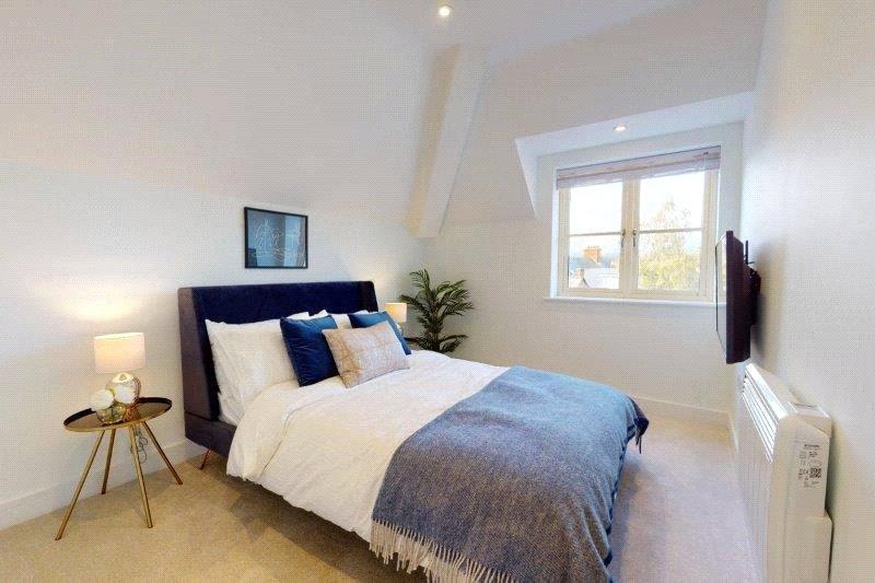 Show Flat