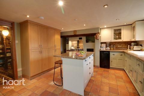 Rose Cottage, 62 West End, March, PE15 8DL
