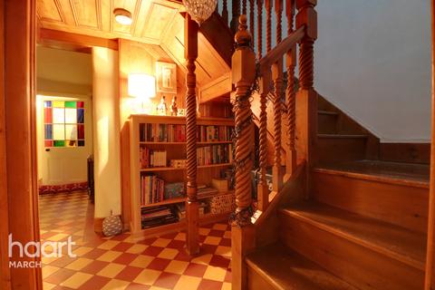 Rose Cottage, 62 West End, March, PE15 8DL