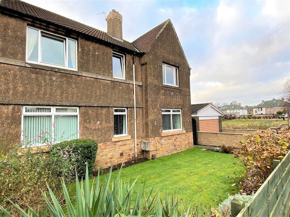 66 Kings Road, Rosyth, Dunfermline 3 bed flat £94,000