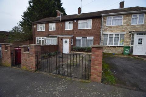 43 Doddsfield Road, Slough, SL2 2BD